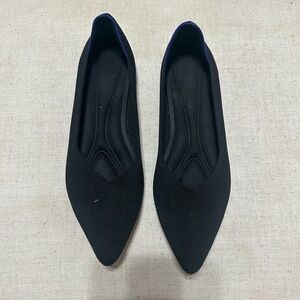 Elegant Black Women's Flats